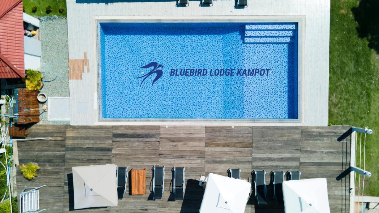 Bluebird Lodge Kampot Esterno foto